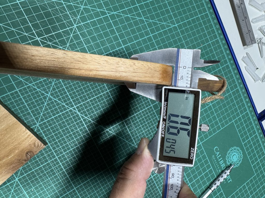 These charcuterie boards are 0.6 inches thick.